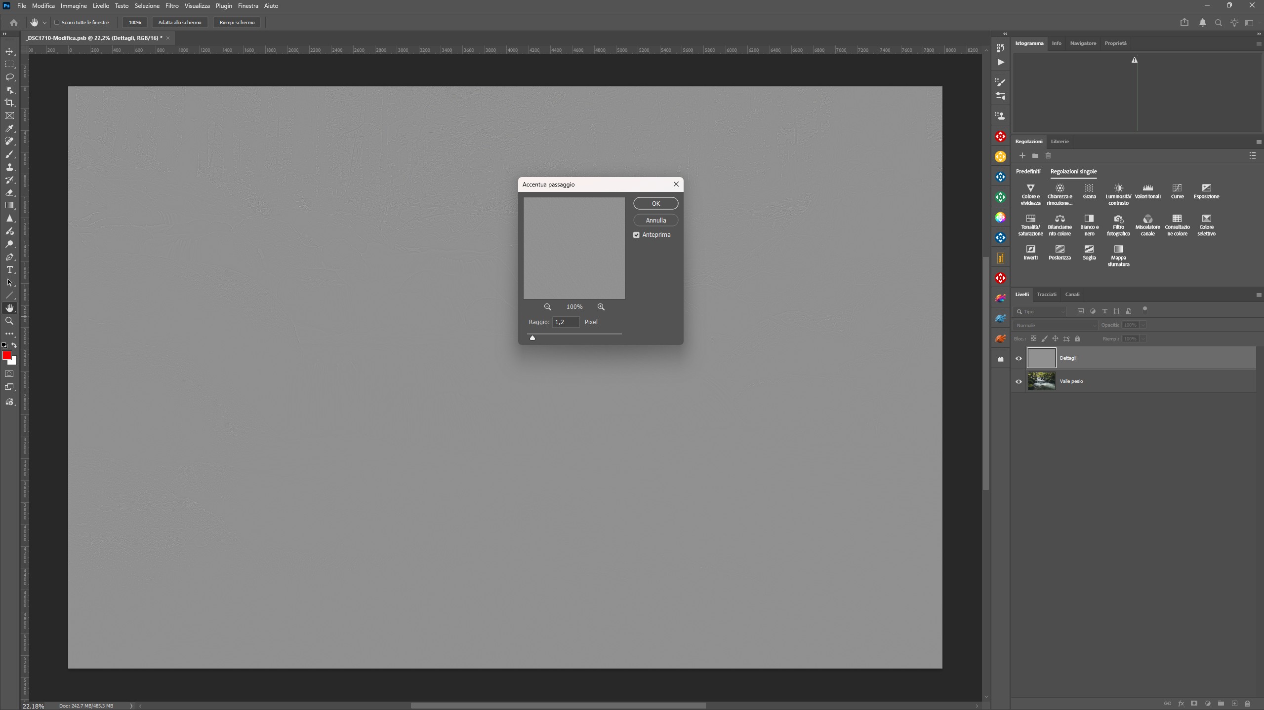 Utilizzare il filtro accentua passaggio in Adobe Photoshop
