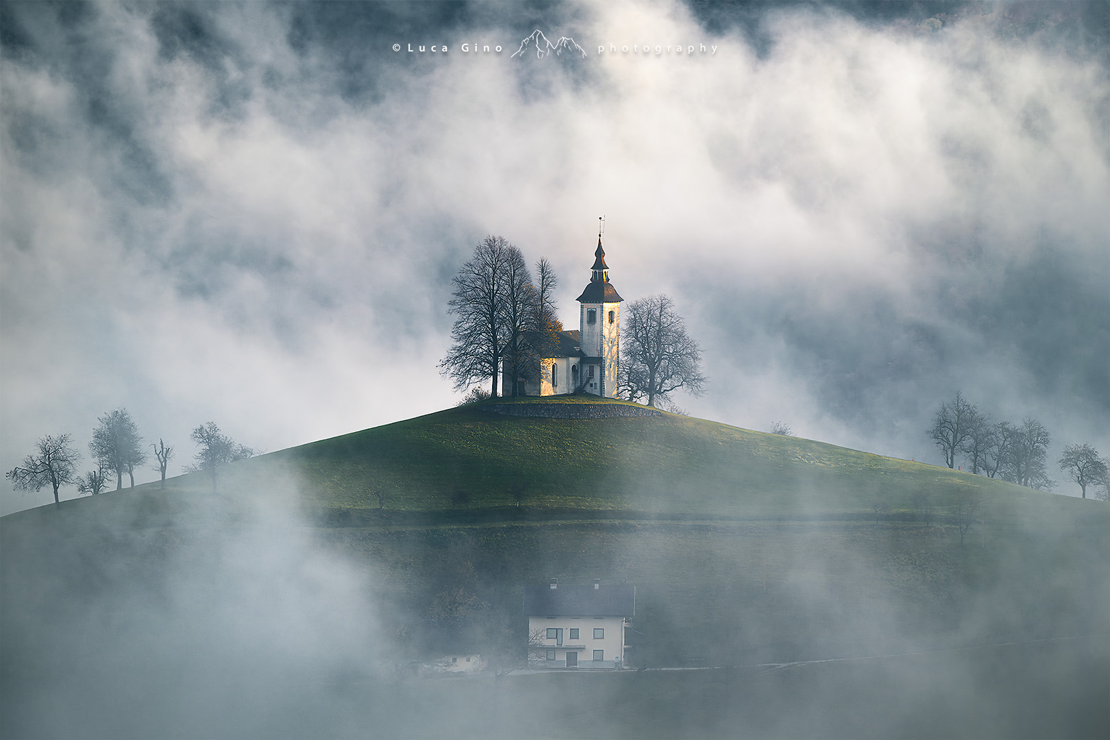 Sveti Tomaž avvolta nella nebbia